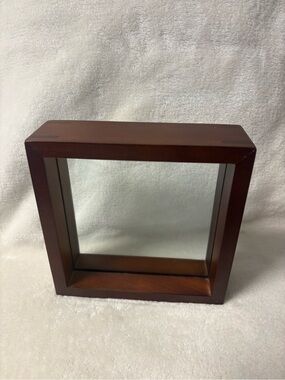 Fetco Wood Floating Glass Frame Freestanding Pressed Flower Display